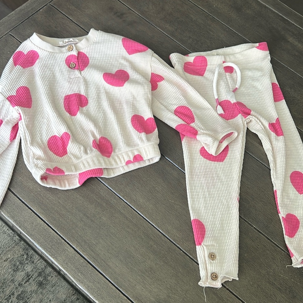 24 month Jessica Simpson hearts matching waffle set *runs small*